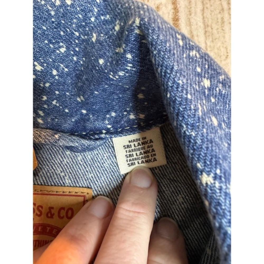 Levi's Trucker Denim Jacket Women's Large Boxy Cropped NWT Speckled‎ Splattered - Picture 5 of 11